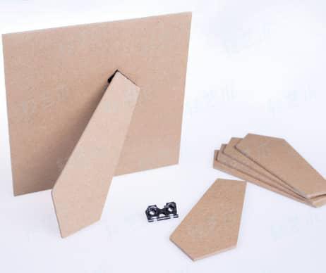 پشت قابی پایه دار